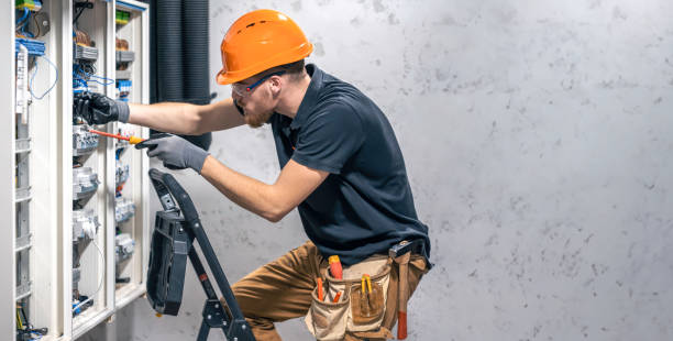 Best 24-Hour Electrician  in Veneta, OR